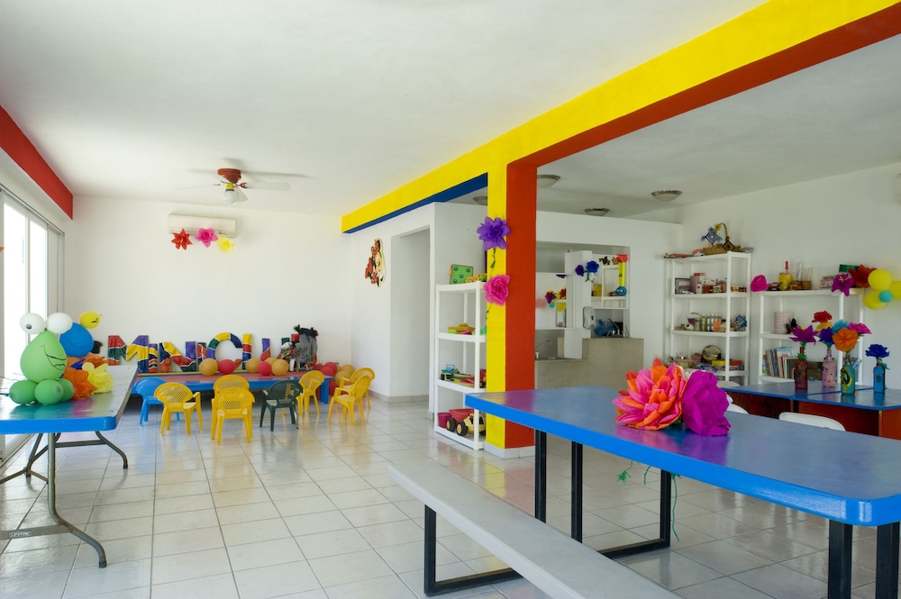 Children's play area - indoor