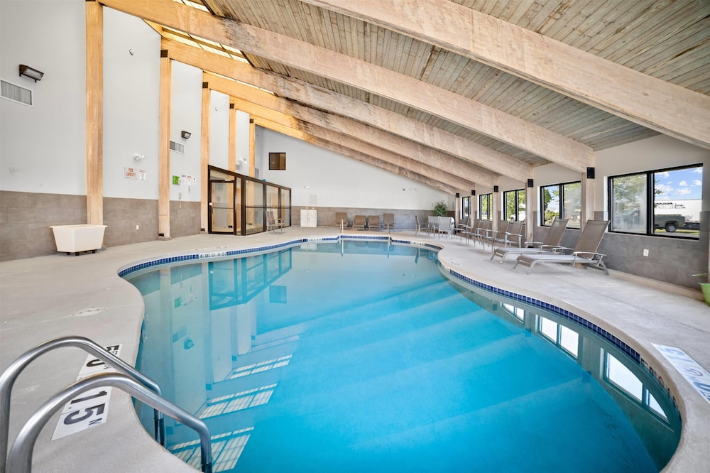 AmericInn by Wyndham Beloit - photo 29
