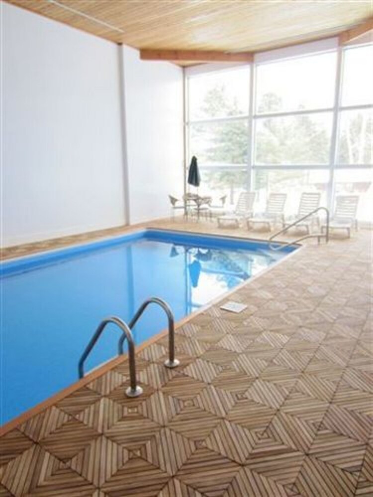 The Mountain Road Resort - photo 11