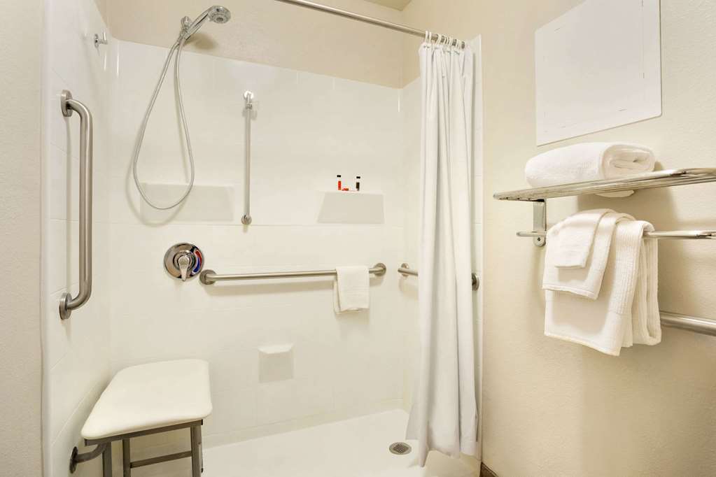 Travelodge by Wyndham Winslow - photo 6
