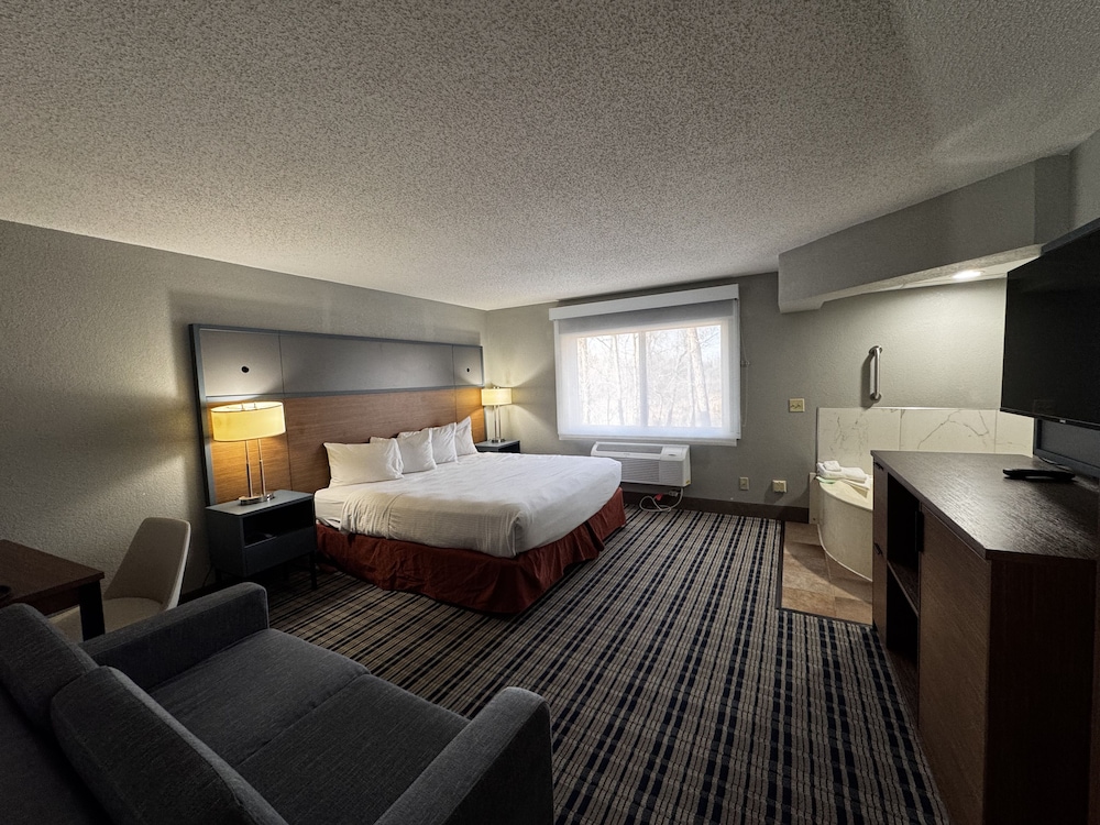 AmericInn by Wyndham White Bear Lake St. Paul - photo 6