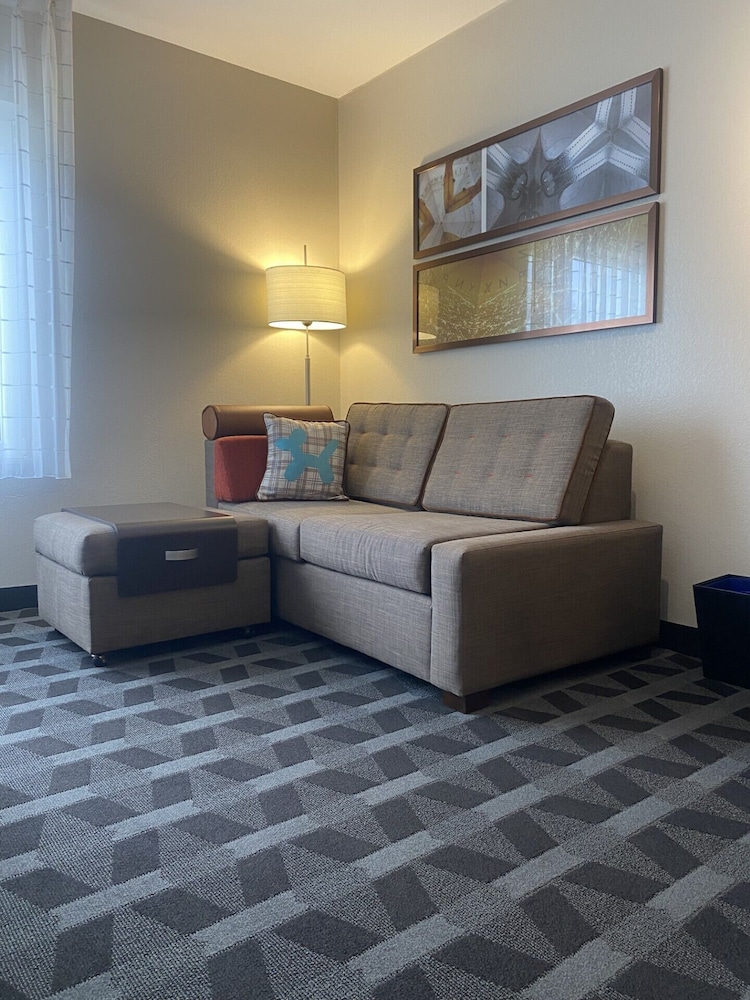 TownePlace Suites by Marriott Edgewood Aberdeen - photo 10