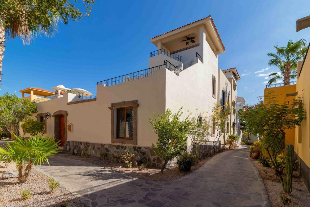 Casa Bahama By Casago 18518515 — Loreto