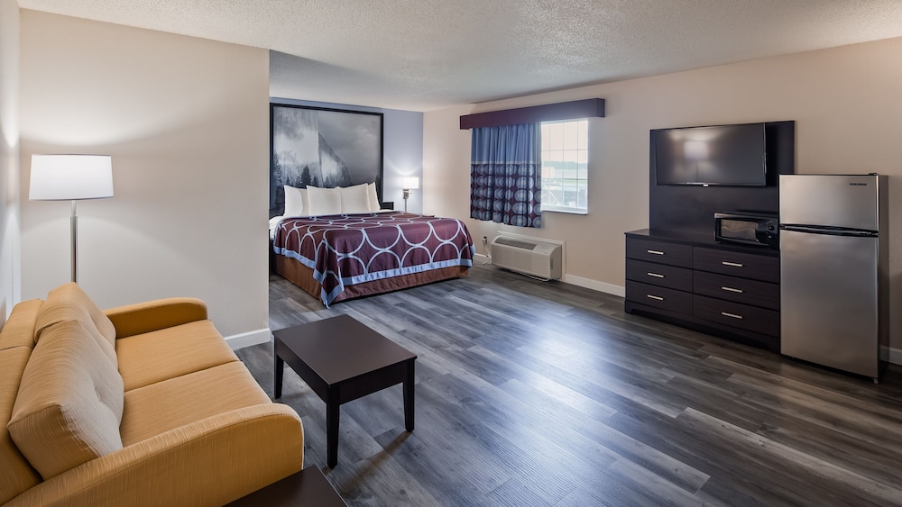 Super 8 by Wyndham Neillsville WI - photo 12