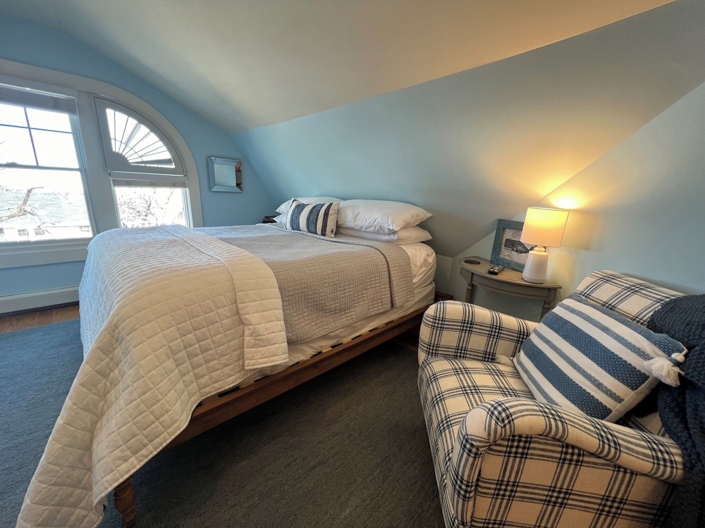 Inn on Shore Road - photo 25