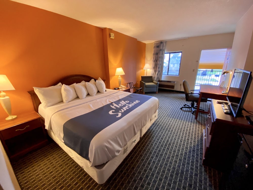 Days Inn by Wyndham Morehead - photo 6