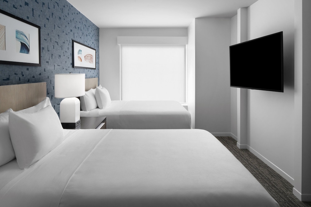 Hyatt House Raleigh Downtown Seaboard Station - photo 5