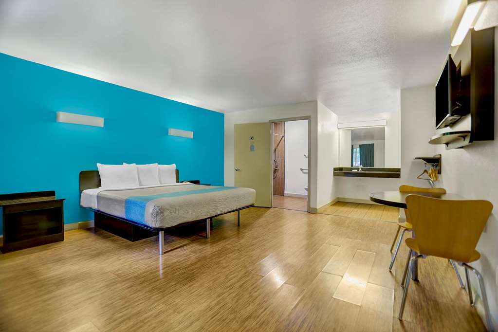 Motel 6 Anderson CA Redding Airport - photo 6