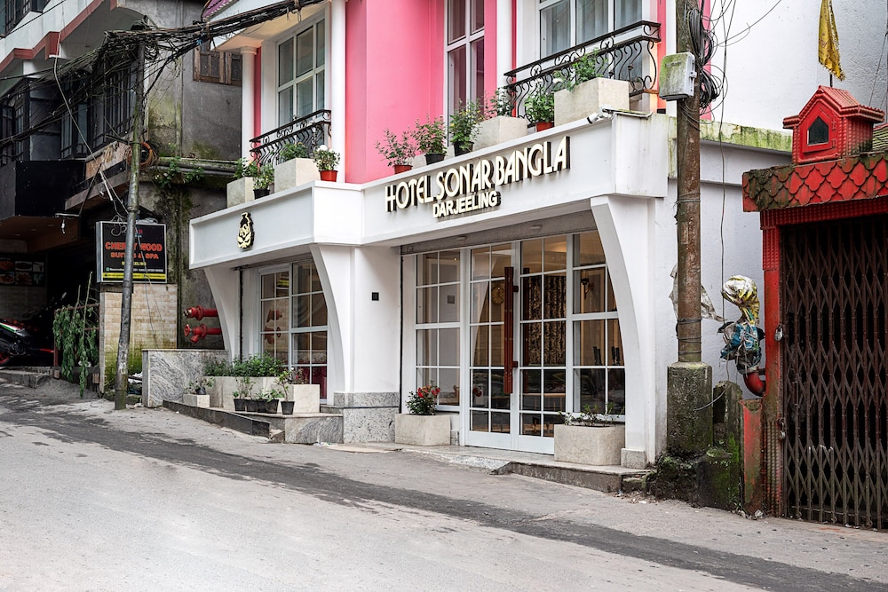 Hotel Sonar Bangla Darjeeling in Darjiling, India