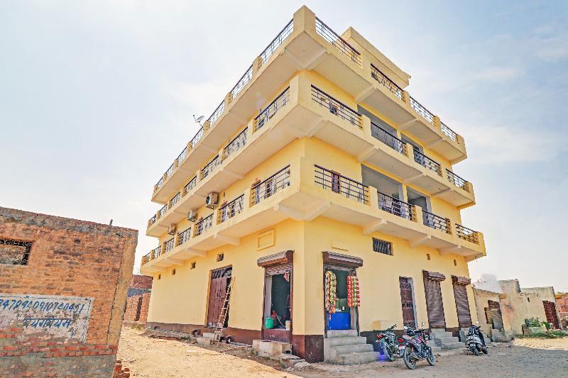 Oyo 79466 Vats Tower in Sonipat, India