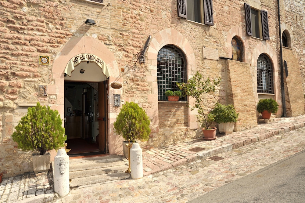 Albergo Ancajani in Assisi, Italy