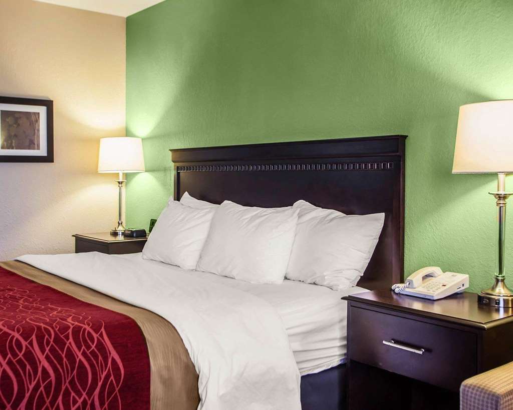 Quality Inn Belton Kansas City South - photo 17