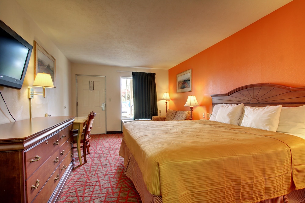 Rodeway Inn Oxford AL - photo 9