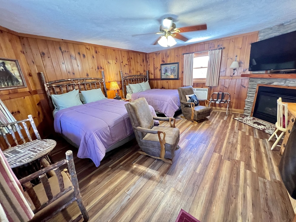 The Homestead Inn - photo 104