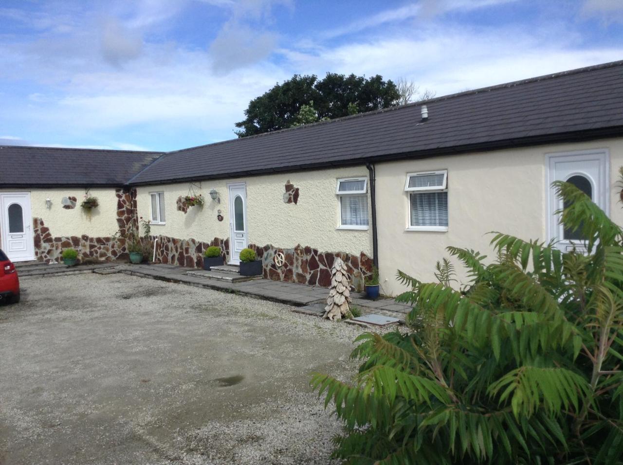 Howard Farm Holiday Cottages in Bude, United Kingdom