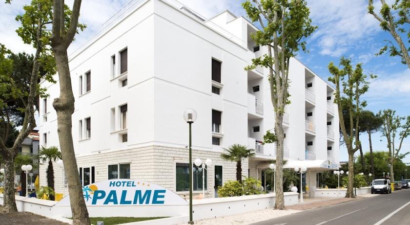 Hotel Palme in Cesenatico, Italy