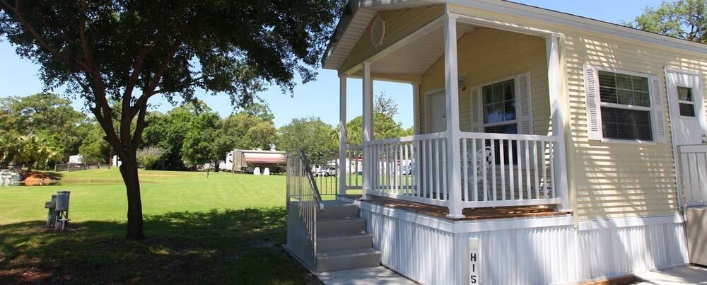 Road Runner Travel Resort Caravan Park - photo 51