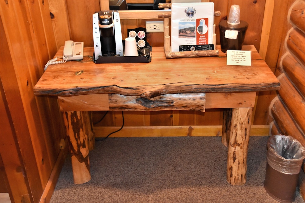 Hatchet Resort - photo 4