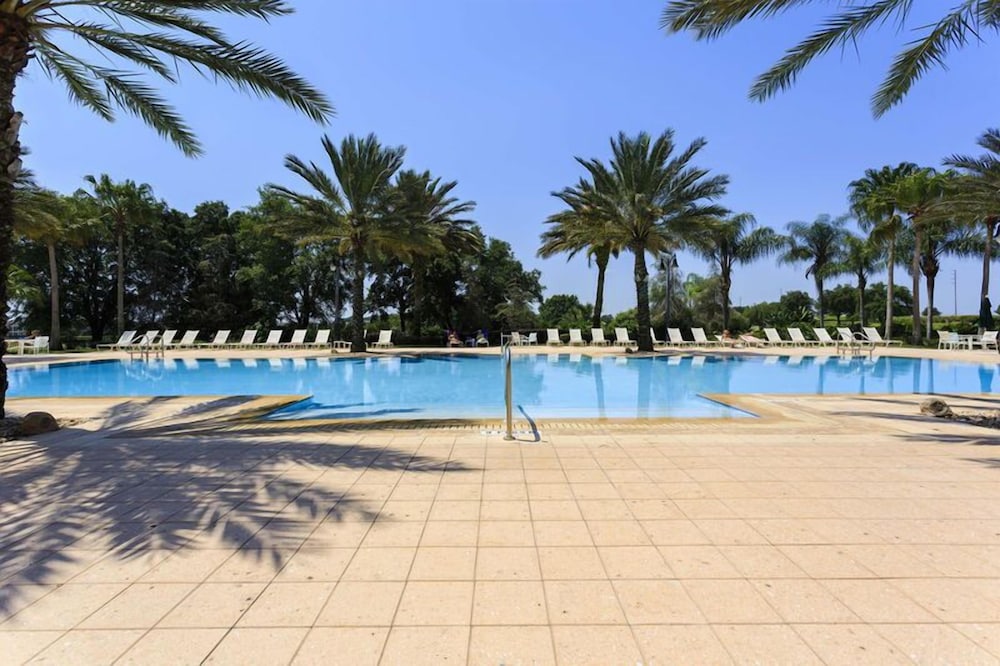 Ov4243 Reunion Resort 3 Bed 2 Baths Condo - photo 12