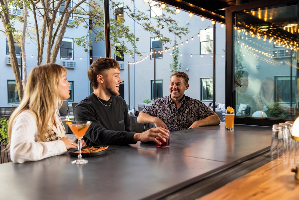 voco The Darwin Atlanta Midtown by IHG - photo 57