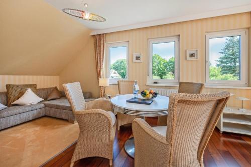 Inselhaus Heringsdorf OG — 4-Star Luxury Hotel in Seebad Bansin, Germany