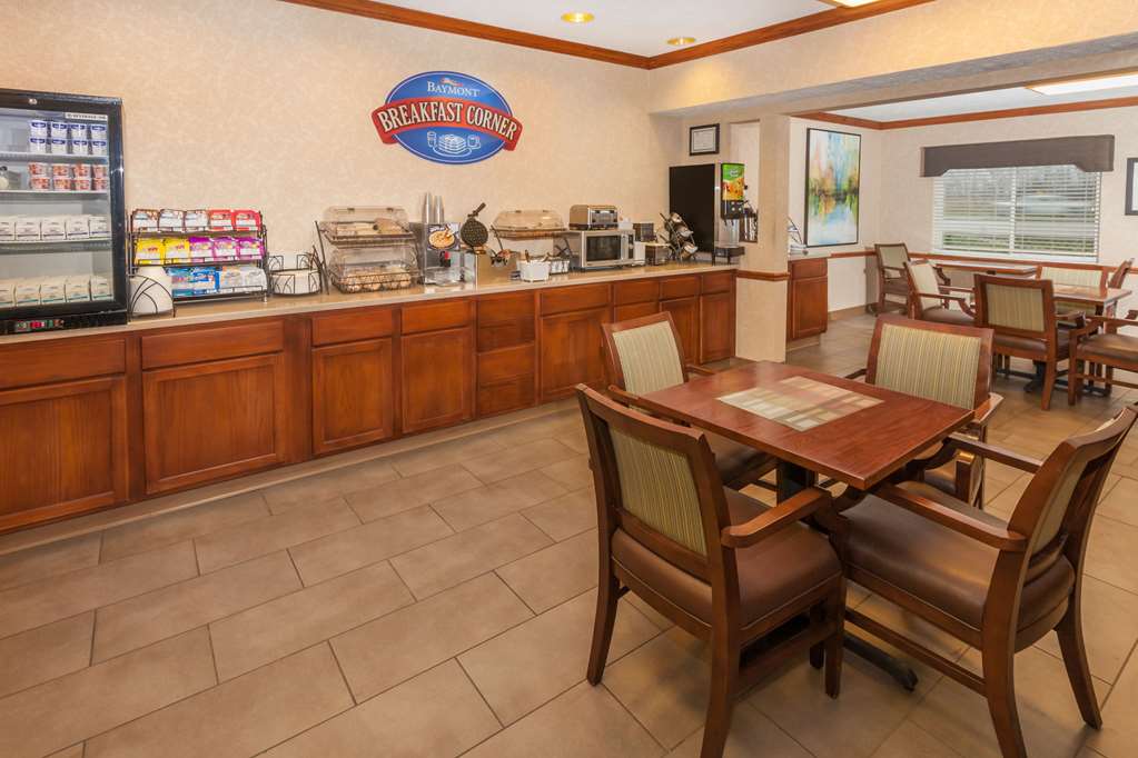 Baymont by Wyndham Galesburg - photo 14