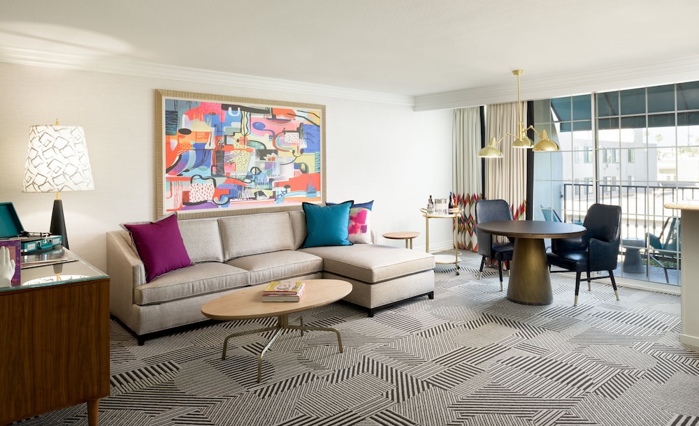 Le Parc at Melrose - photo 42