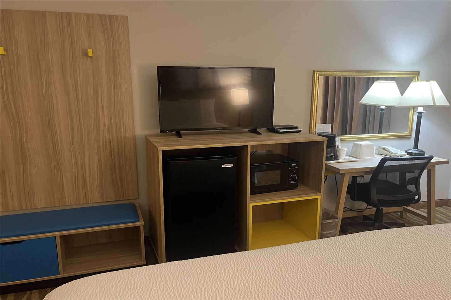 Days Inn & Suites by Wyndham Cuba - photo 27