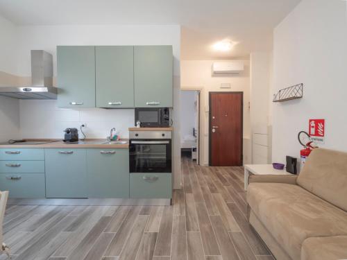 I Host Apartment Gressoney 6 — 4-Star Luxury Hotel in Milan, Italy