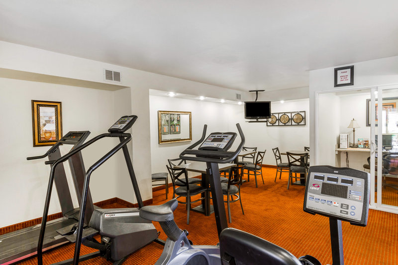 Ramada by Wyndham Tempe Near ASU - photo 20
