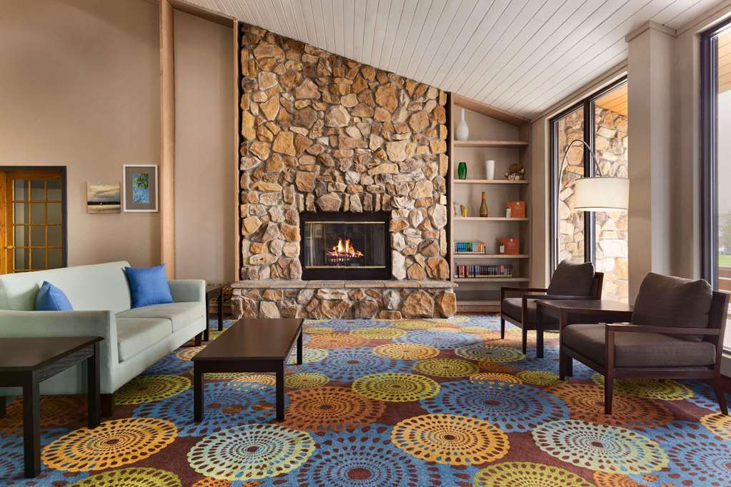 Country Inn & Suites by Radisson Mishawaka IN - photo 2