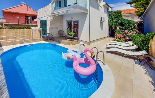 Stunning Apartment In Brodarica — 4-Star Luxury Hotel in Brodarica, Croatia