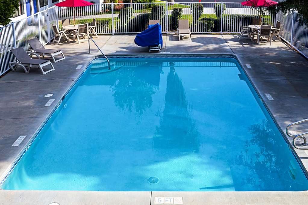 Motel 6 Porterville CA - photo 13