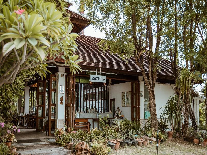 Tak Andaman Resort Hotel Tak - carbon neutral hotel in Tak