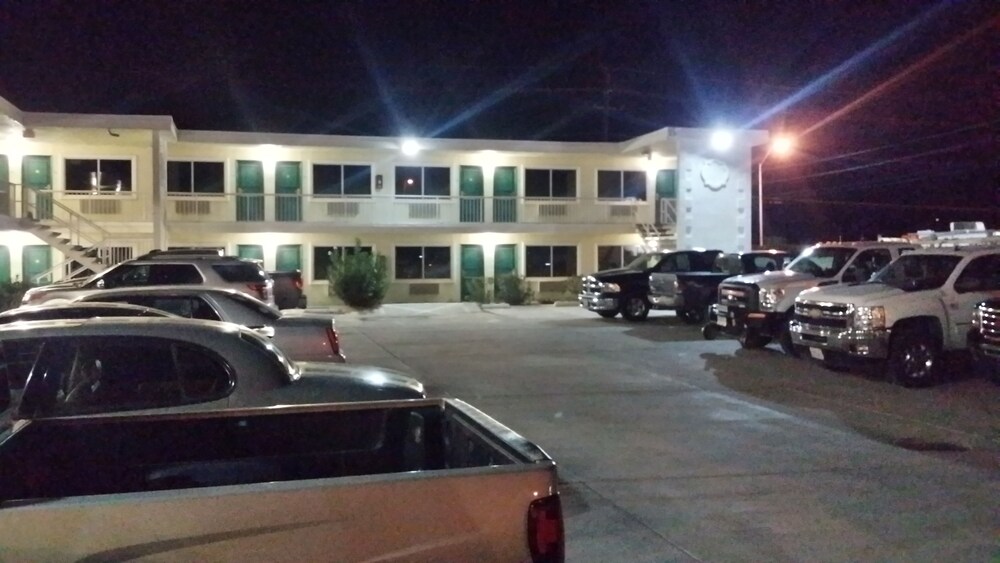 Desert Mirage Inn & Suites - photo 19