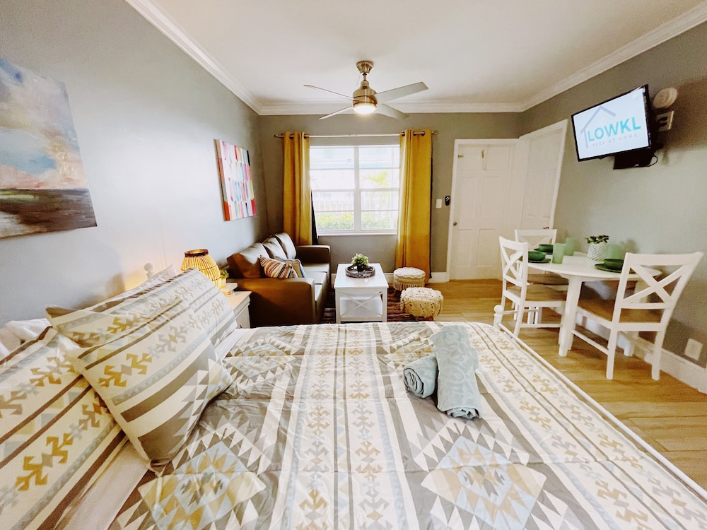 Sea Steps Suites - photo 8