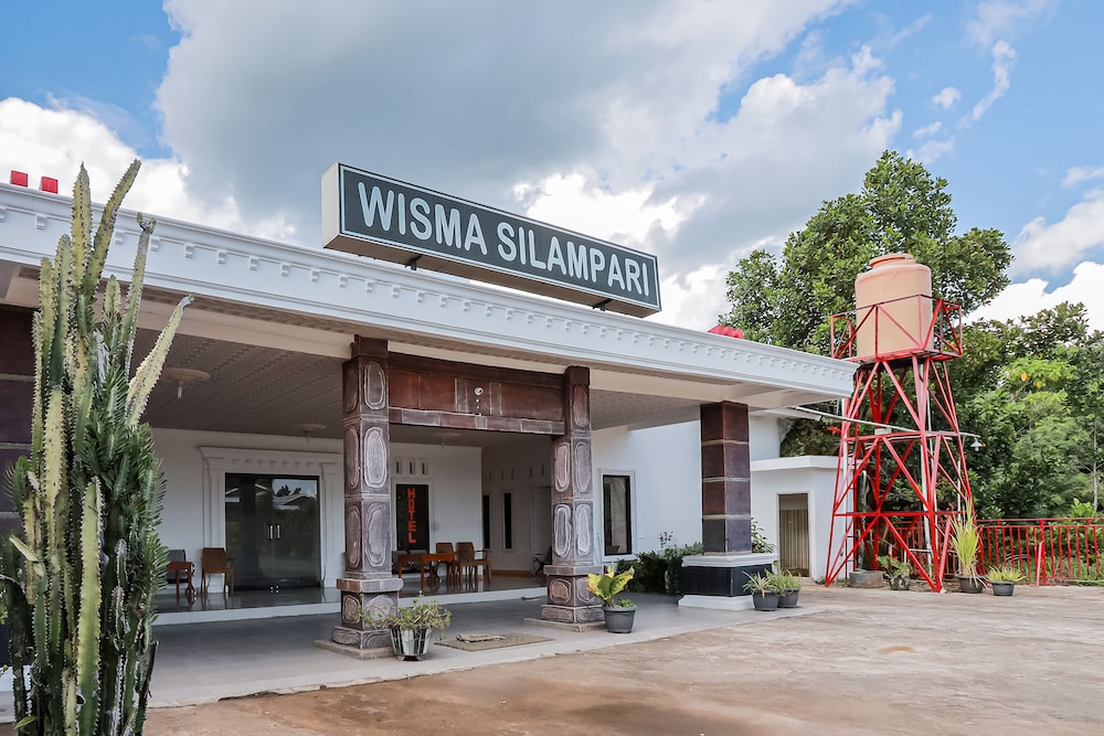 Hotel O Wisma Silampari in Lubuklinggau, Indonesia