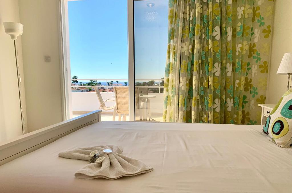 Nissi 3 C14 Sea View Top Floor Apartment