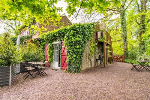 Les Gîtes du Robelier L'étang — hotel in Bouaye