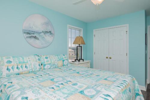 Sherrys Paradise by Oak Island Accommodations - photo 42
