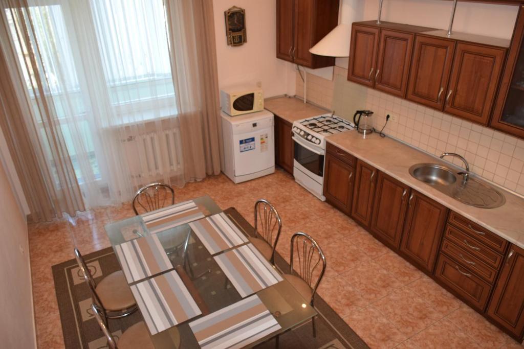 Yellow Apartment — 4-Star Luxury Hotel in Oral, Kazakhstan