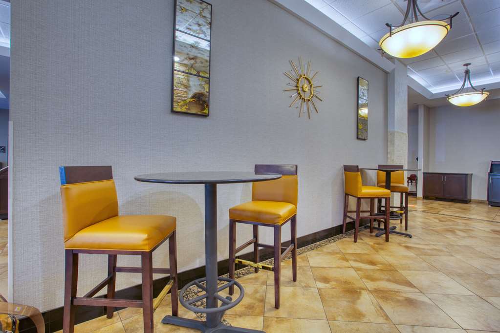 Drury Inn & Suites Near La Cantera Parkway - photo 9