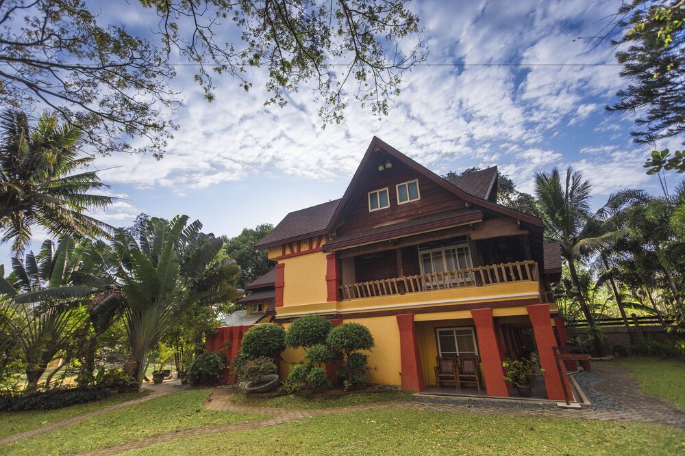 Monte Costa - carbon neutral hotel in Cabugao