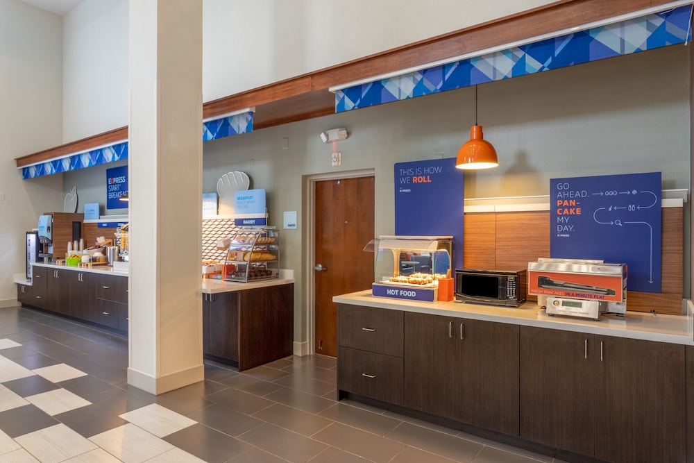 Holiday Inn Express Crystal River by IHG - photo 25