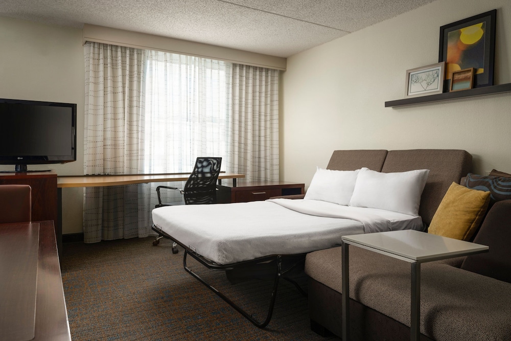Residence Inn by Marriott Philadelphia Conshohocken - photo 7