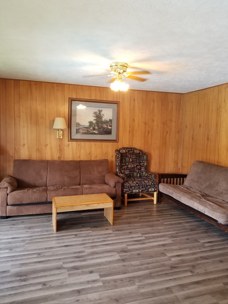 The Cottage Resort - photo 32
