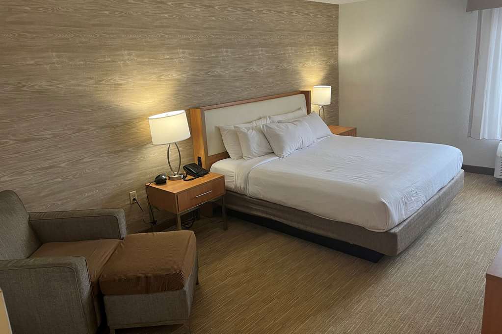 Sleep Inn & Suites Memphis Southeast - photo 23