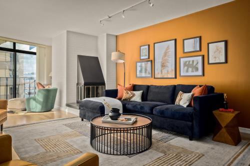 Urban Gallery Loft King Bed Larimer Square in Denver, United States