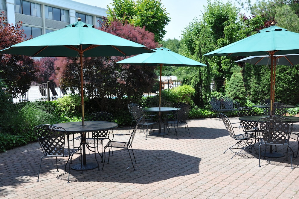 Holiday Inn & Suites Parsippany Fairfield by IHG - photo 15