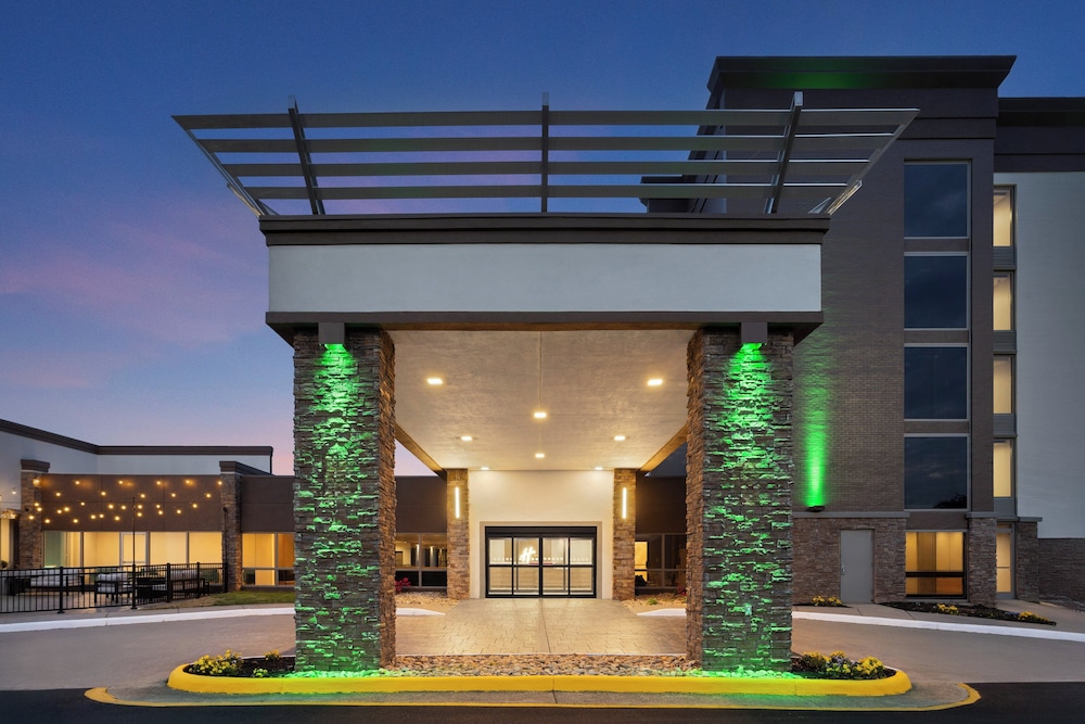 Holiday Inn Roanoke Tanglewood Rt 419&i581 by IHG - photo 57